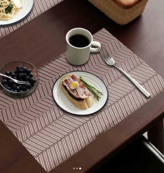 TABLE MAT