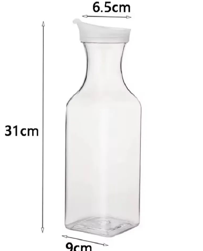 PLASTIC PITCHER WITH LID