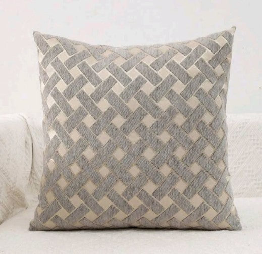 CHENILLE GEOMETRIC PATTERN JACQARD CUSHION COVER