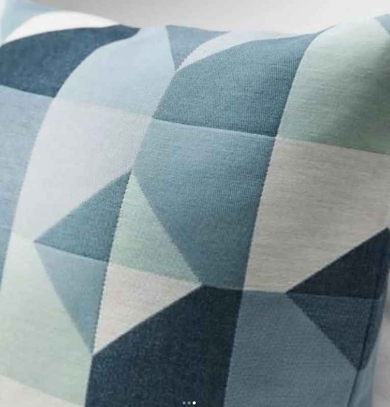 SVARTHÖ Cushion cover, green/blue