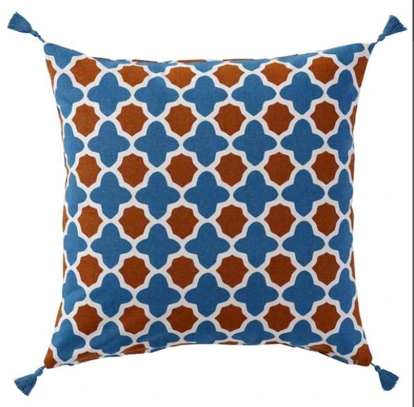 MOTTFLY Cushion cover, blue white/brown