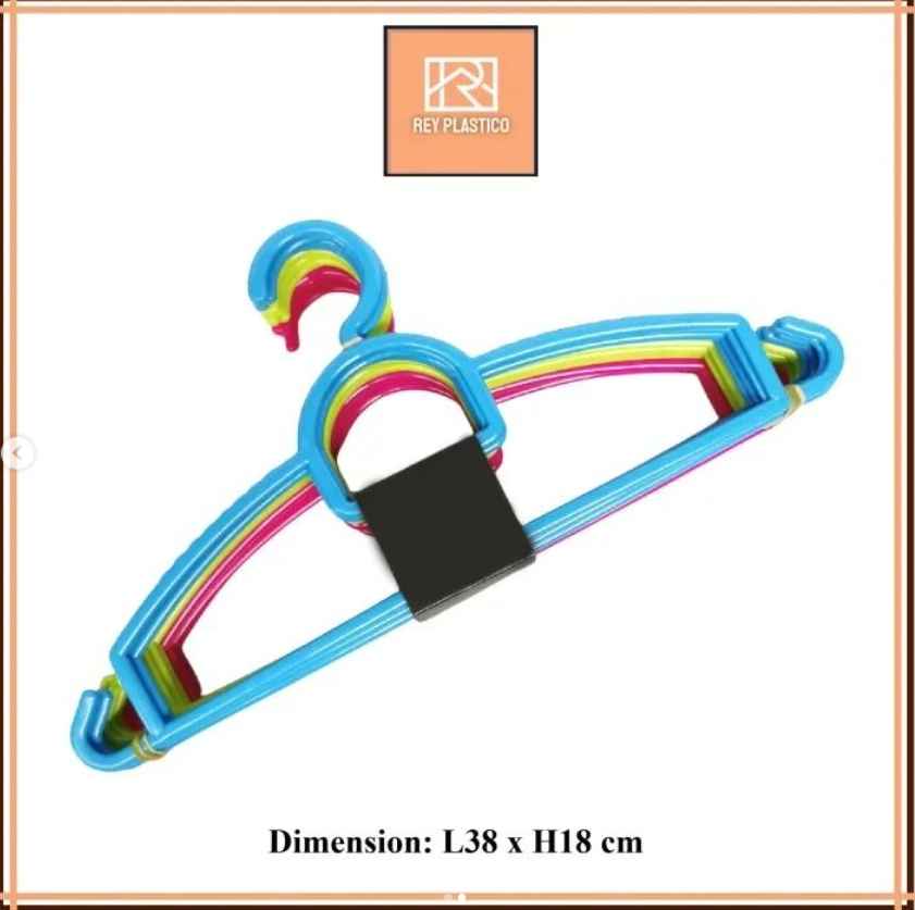 PLASTIC HANGER SET