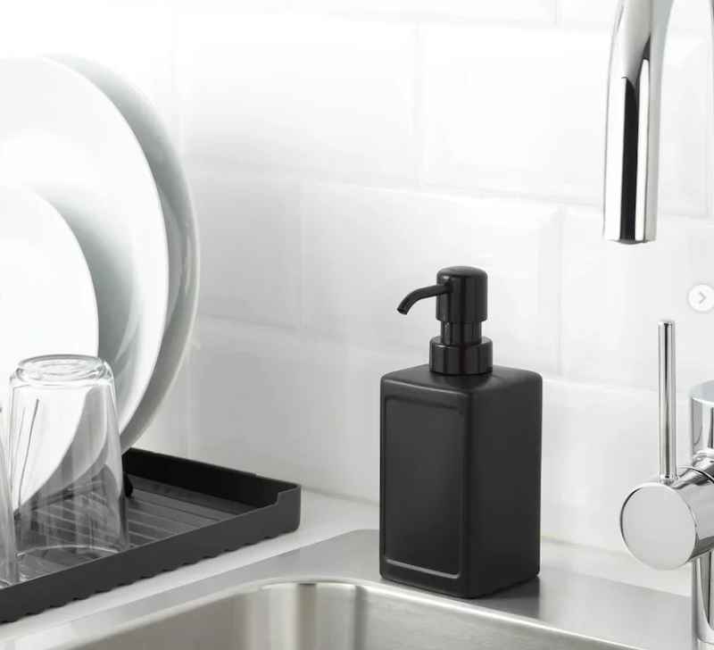 RINNIG Plastic Soap Dispenser black